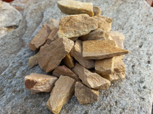 Златолит жёлтый декоративная каменная крошка купить в Елабуге