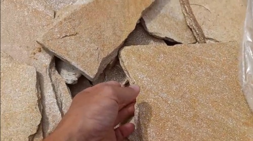 Плитняк златолит жёлтый золотистый для отмостки купить в Елабуге